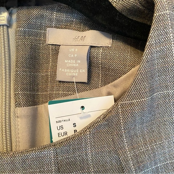 H&M Belted Workwear Dress - Picture 4 of 6